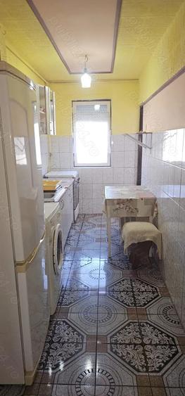 Vand apartament 2 camere - 1