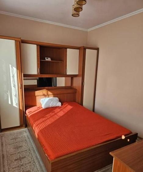 APARTAMENT 3 CAMERE DECOMANDAT CONFORT 1 ZONA INEL 2 - 2