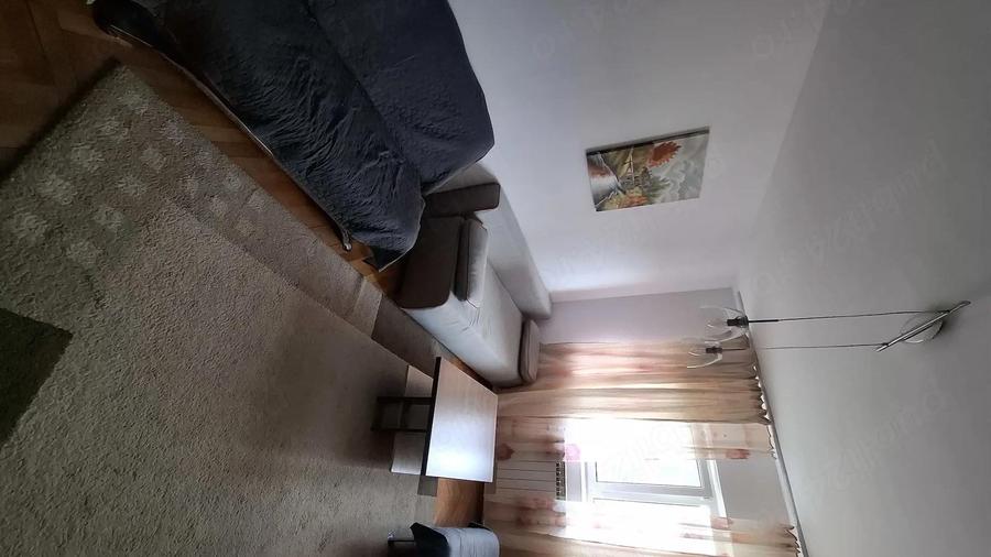 Inchiriez apartament decomandat, 2 camere, Stefan cel Mare - 1