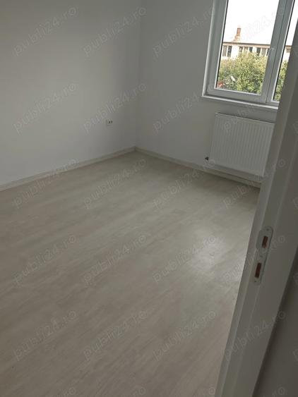 Vand Casa 5 camere P+2 Tiparnitei - Giurgiului - 7