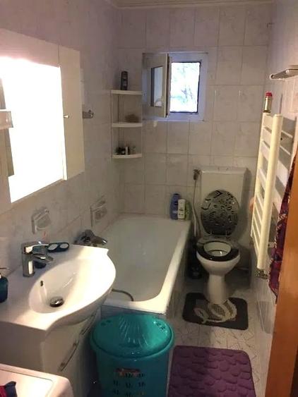 Apartament 2 camere complet renovat zona Policlinica 2 - 8