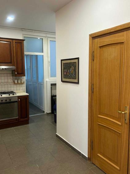Inchiriere apartament 4 camere, Ultracentral Vasile Lascar 98 mp utili mobilat complet 2 bai - 2 balcoane - 5