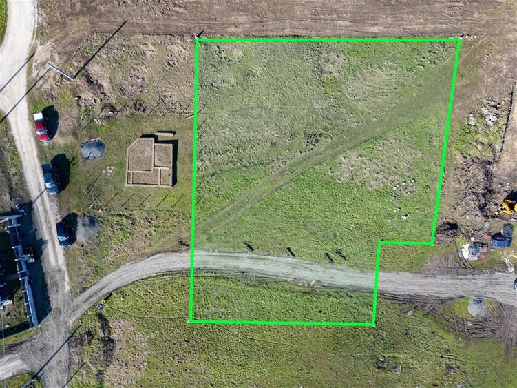 Teren Intravilan 2380 mp Langa Lac, Corbu - 12