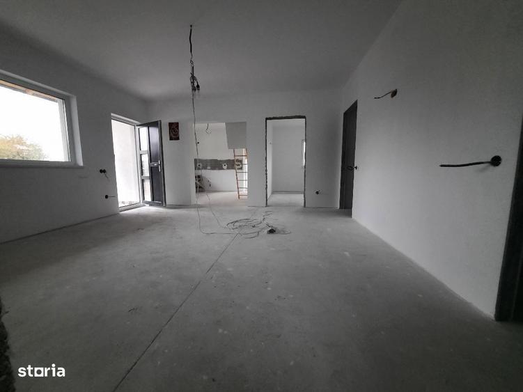 FARA COMISION casa cu 4 camere 2 bai PARTER + pod cu placa LA CHEIE - 11