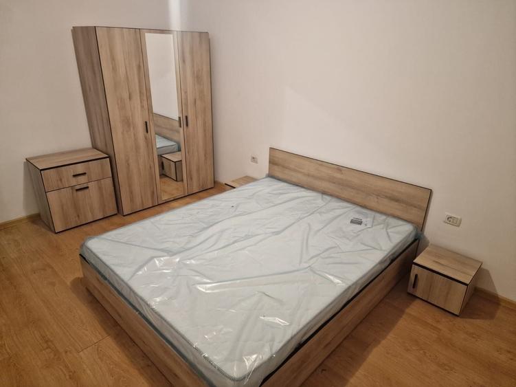 Apartament cu 2 camere decomandat în Vest