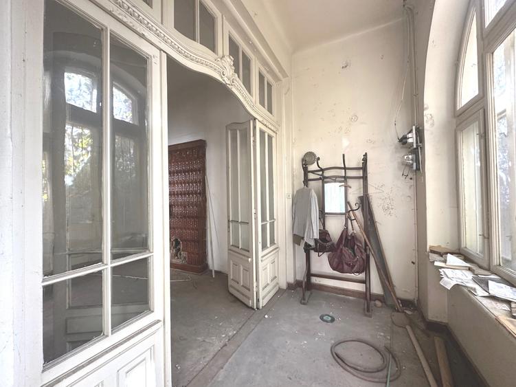 Vanzare imobil cu arhitectura neoromaneasca - teren 460mp - Victoriei- Capitale - 23