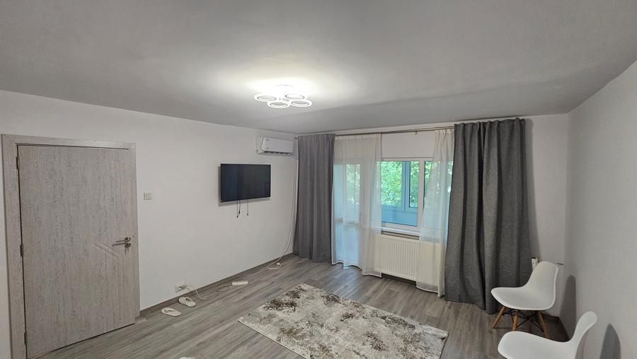 Garsoniera zona Otopeni- Central - 9