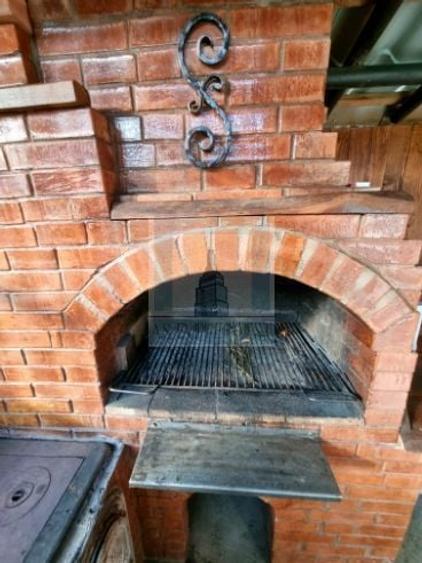 Casa/Villa 10 camere ,322 mp utili, teren 796 mp- zona 7 scari/ Sacele - 8