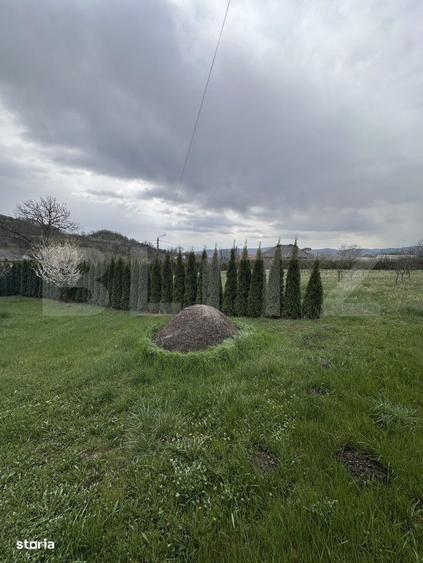 Casa de vanzare, zona deosebita , teren generos,Salisca - 1