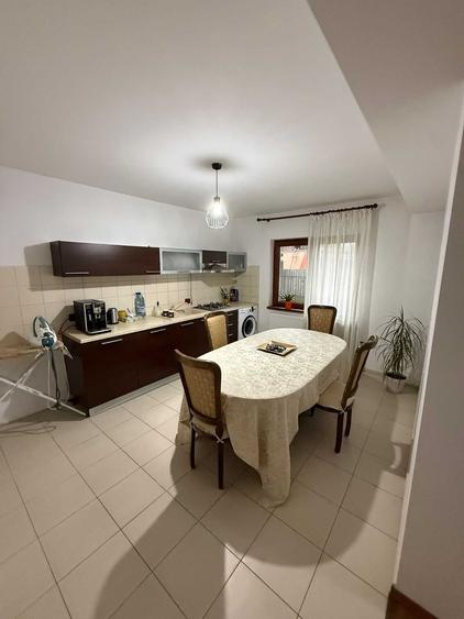 Casa de vanzare + spatiu comercial - Gataia - 7