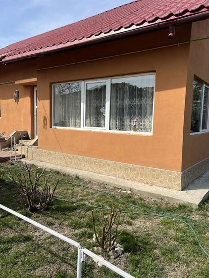 Vand casa sat Malaiesti - 5