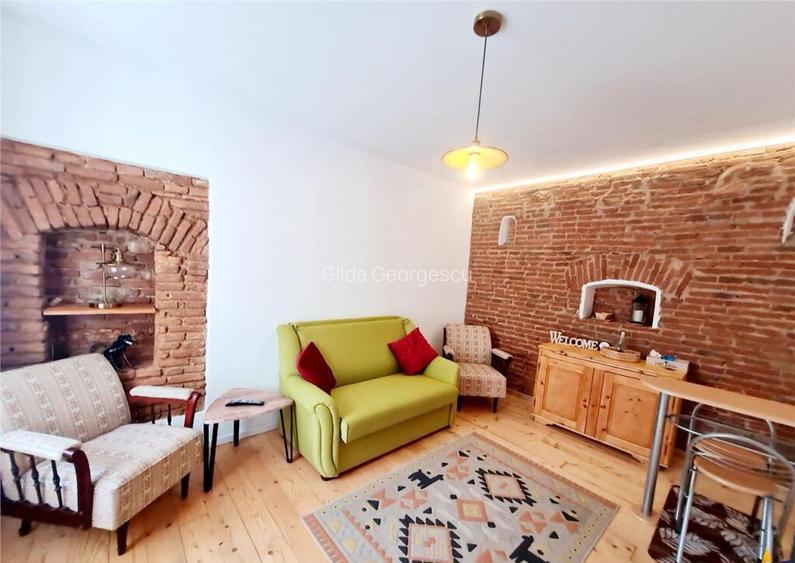 Vintage style, complet renovat si echipat, Central, Brasov Vintage style, complet renovat si echipat, Central, Brasov