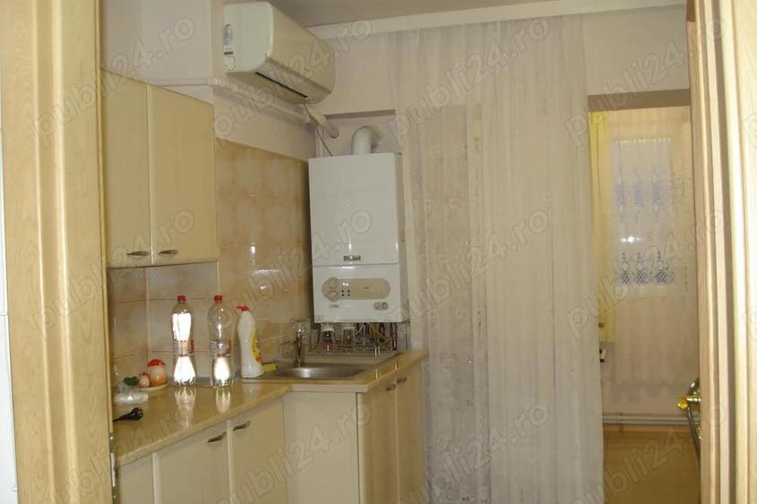 De inchiriat apartament camere - 3