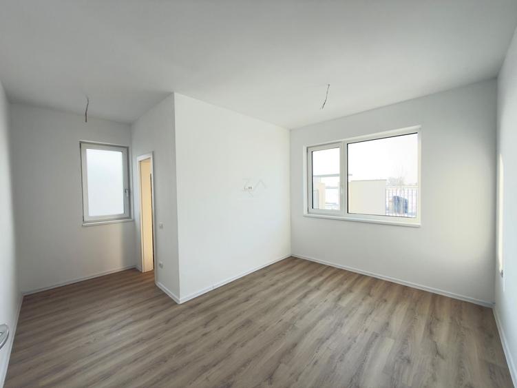 COMISION 0! Duplex finalizat. Panouri solare. Finisaje calitative. - 4