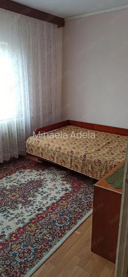 Vand apartament semidecomandat Craiovita Noua Vand apartament semidecomandat Craiovita Noua