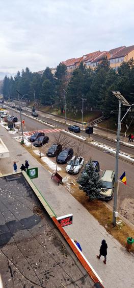 Vand apartament 2 camere - 8