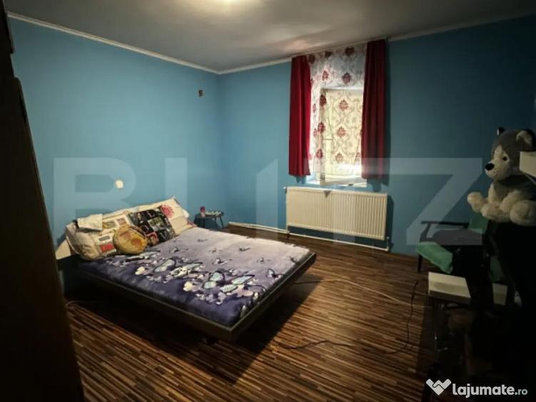 Casa de vanzare, 265 mp, zona Boghis - 7