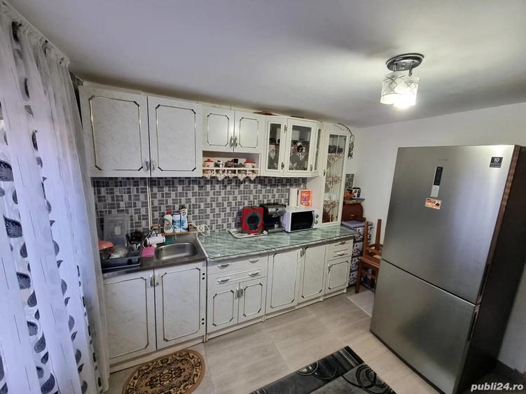 Casa Parter + Etaj Lacusteni - 2