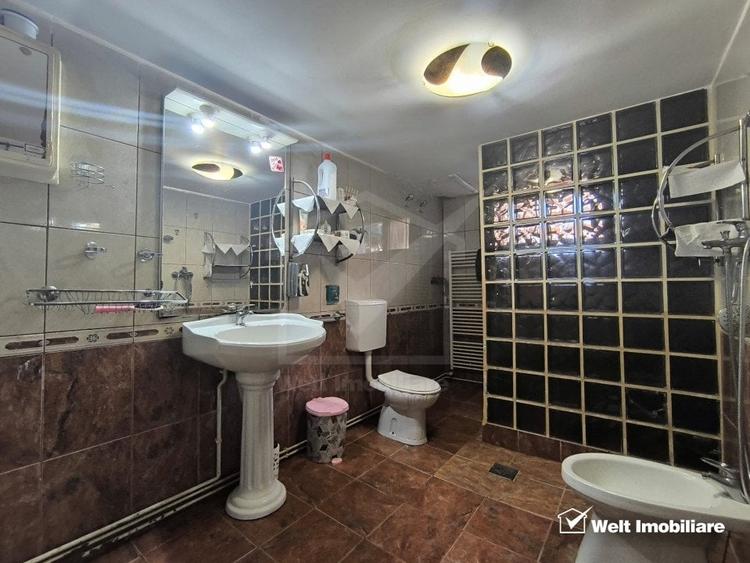 Casa 9 cam., 5 intrari separate, 260 mp utili, Dambul Rotund, P-ta K. Liebknecht - 11