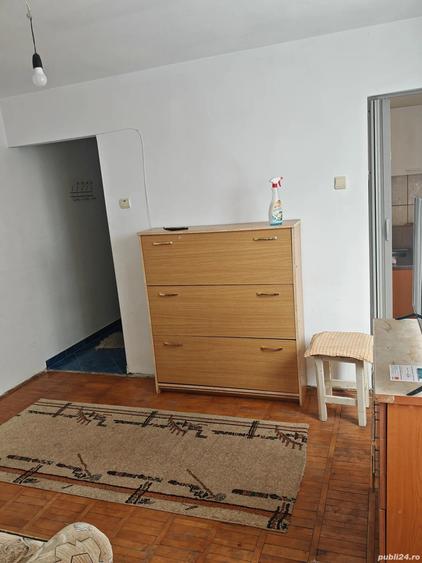Vand apartament cu 2 camere semidecomandat etaj 4 complect mobilat ?i utilat - 8