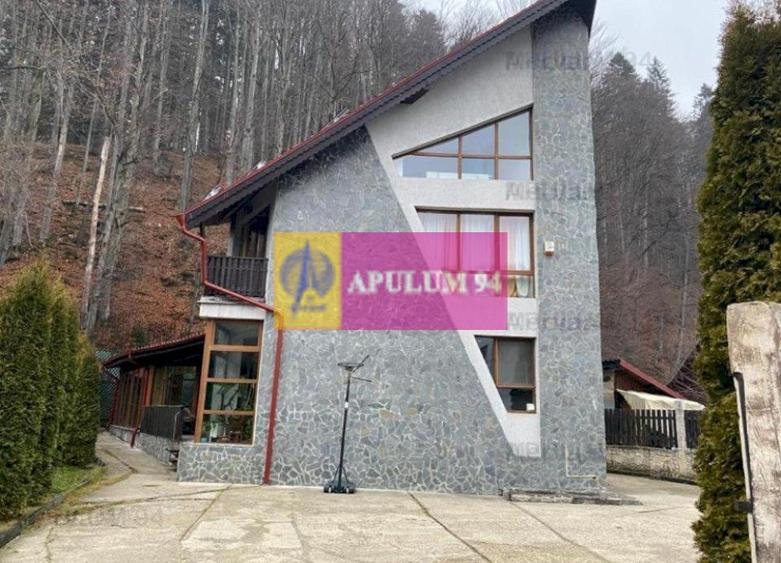 Vilă de v&acirc;nzare &icirc;n Predeal - 11