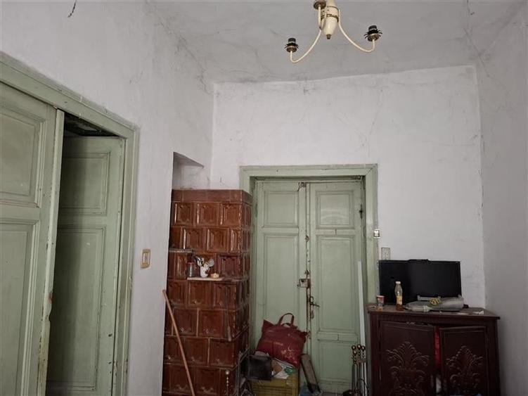 Casa Focsani parter+demisol, teren 840 mp, zona centru - 7