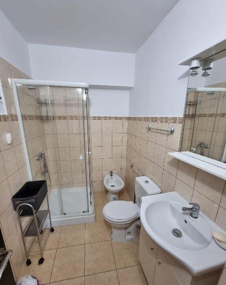 Garsoniera mobilata frumos, ultracentral - 8