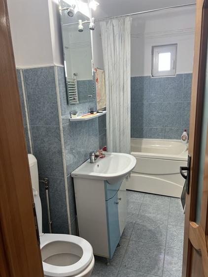 Vand apartament cu 2 camere, etaj 3 Balta Sarata, Caransebes - 2