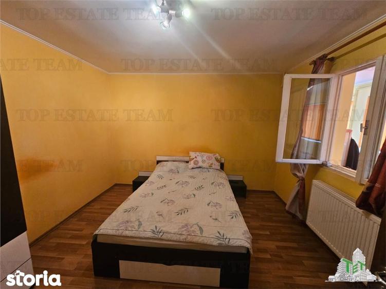 Casa la curte cu garaj dublu langa Padurea Rosu - 7