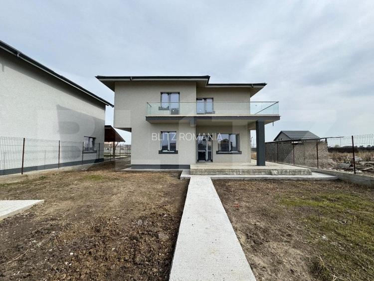 Casa semi-finisata P + E, 111 mp utili, teren 339 mp, Pielesti, zona Magnolia