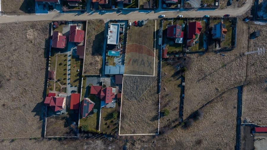 Teren de vanzare - 2.160 mp str. Carpenului/ Bunloc - comision 0 - 2