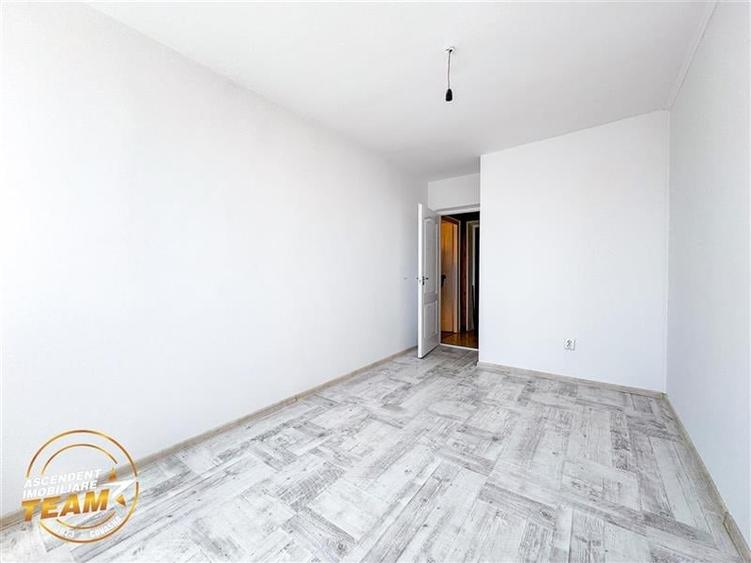 Film! Apartament  2 camere, decomandat, rezidential, Simeria, Sfantu Gheorghe - 5