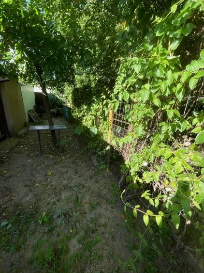 Casa cu 3 camere, garaj si curte spatioasa – zona Giulesti - 19