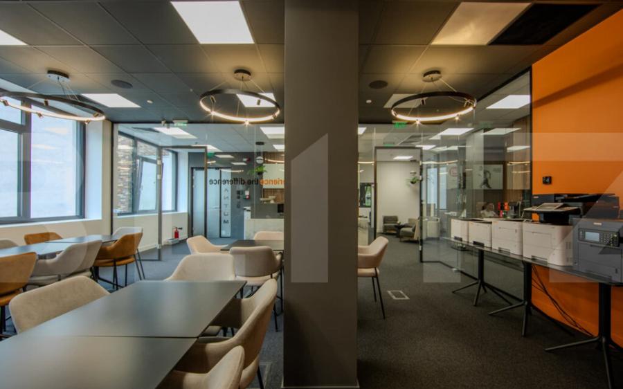 Cladire Birouri Pia?a Victoriei - 8