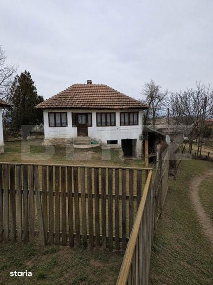 Casa cu teren Pociovalistea - 2