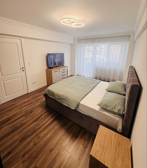 Studio premium, terasa cu vedere spre Parcul Mara, prima inchiriere - 4