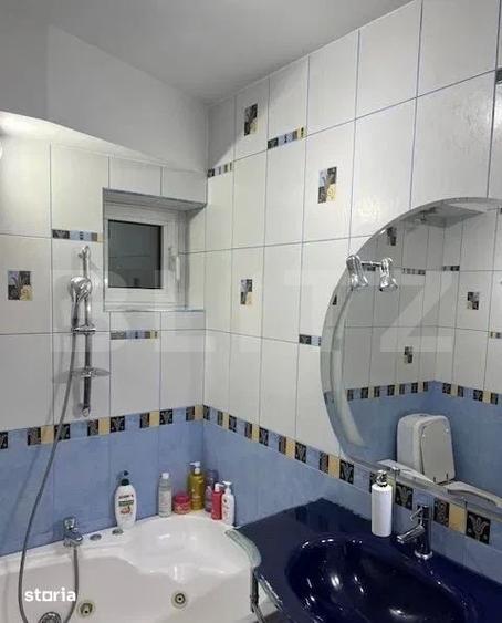 Apartament cu 3 camere semidecomandat în Păcurari