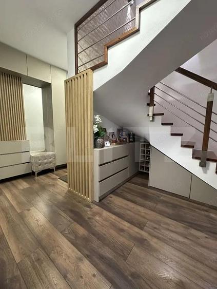 Apartament cu 4 camere decomandat în Unirii