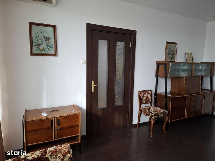Vand apart cu 2 camere semidecomandat, Calea Grivi?ei nr. 230, et 5/7 - 6