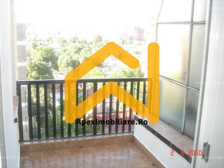 Bd Unirii, Alba Iulia | Duplex 4 Camere pentru birouri | 3 Terase - 6