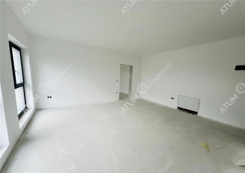 Apartament cu 2 camere si loc de parcare etaj 1 zona Unimat - 4