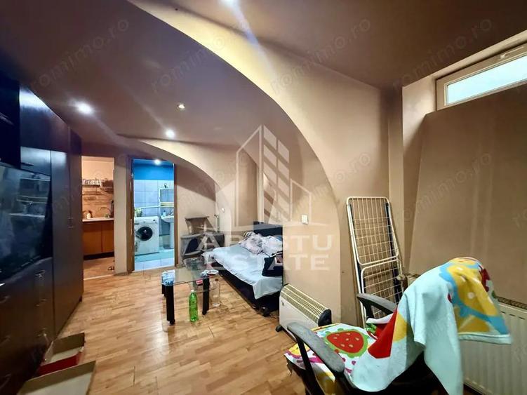 Casa individuala zona Traian, curte proprie, oportunitate investitie - 8