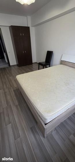 Zamca-bloc nou- 2 camere decomandate + loc de parcare - 8