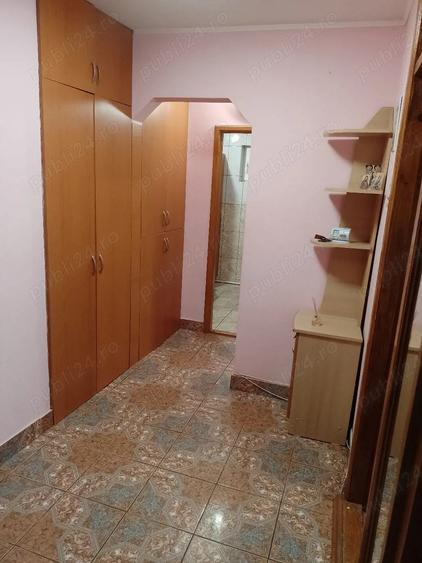 Proprietar,inchiriez apartament cu 2 camere in Brosteni - 5