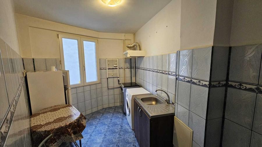 2 camere Titan- 2 minute de metrou - 7