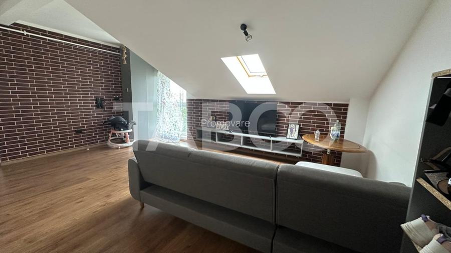 Apartament 70 mpu 3 camere pod privat parcare zona Turnisor Sibiu