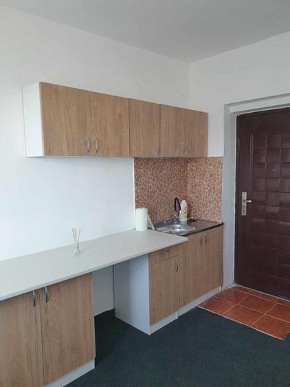 Vand garsoniera confort 3 in cartierul Iris pe strada Byron - 4