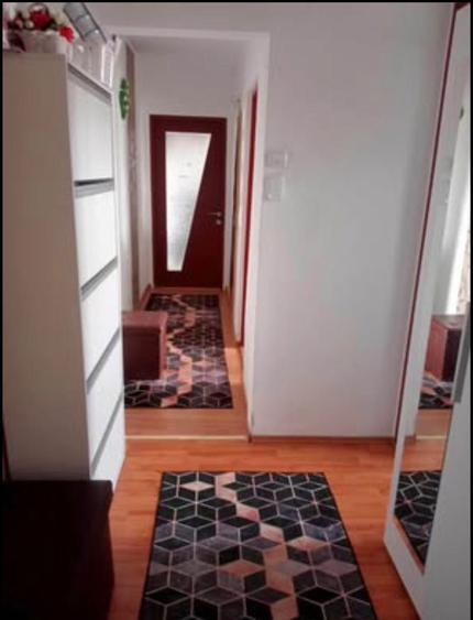 Apartament de vanzare - 2