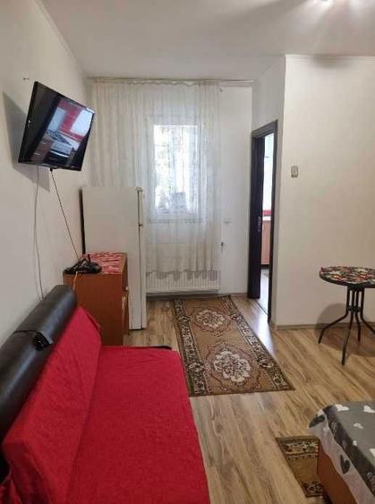 Inchiriez garsoniera in Luica nr 166 - 1