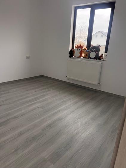 Agenție imobiliară vindem casă in Lumina - 9